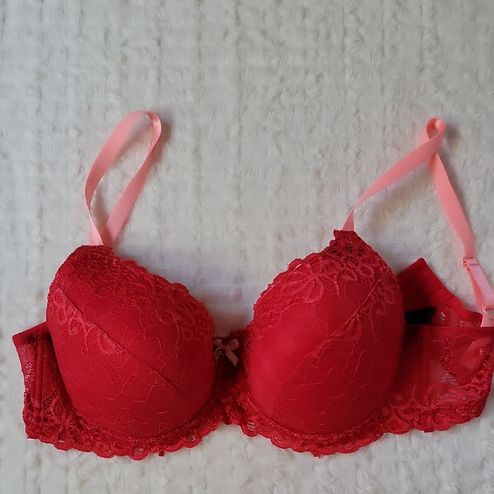 4 bras 38DD